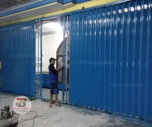 pintu harmonika jombang